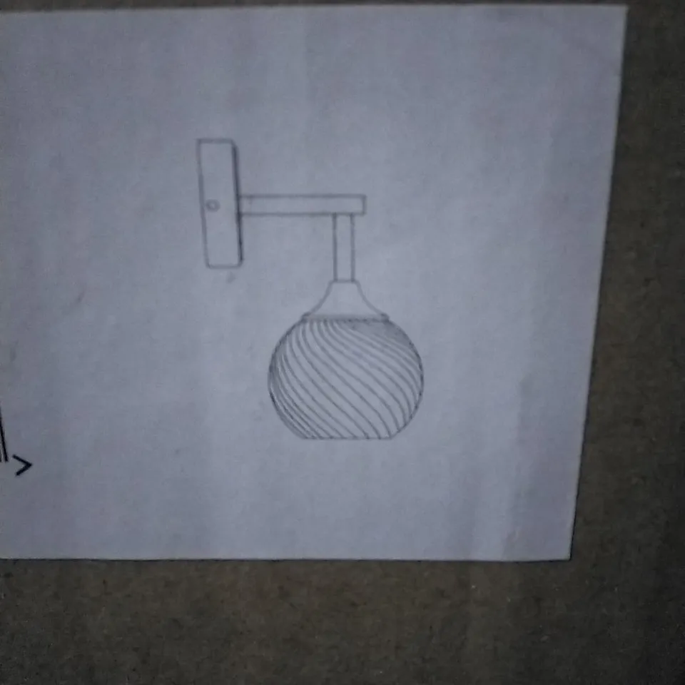 BOXED ENDON ALLEGRA WALL LIGHT IN AN ANTIQUE BRASS 