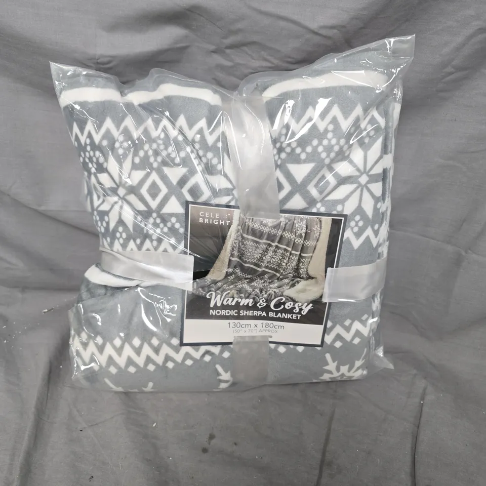 CELE BRIGHT WARM & COSY NORDIC SHERPA BLANKET (130X180CM0 - GREY