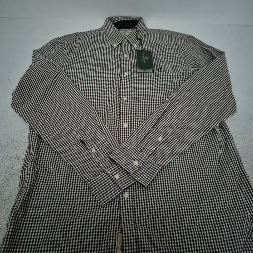 HOLLAND COOPER MEN'S TAILORED FIT BUTTON DOWN SHIRT – CHOCOLATE GINGHAM, UK SIZE L