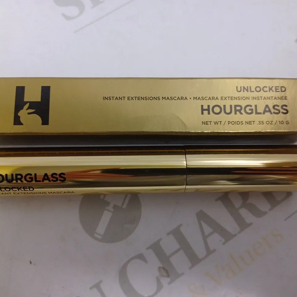 HOURGLASS UNLOCKED INSTANT EXTENSION MASCARA - 10G