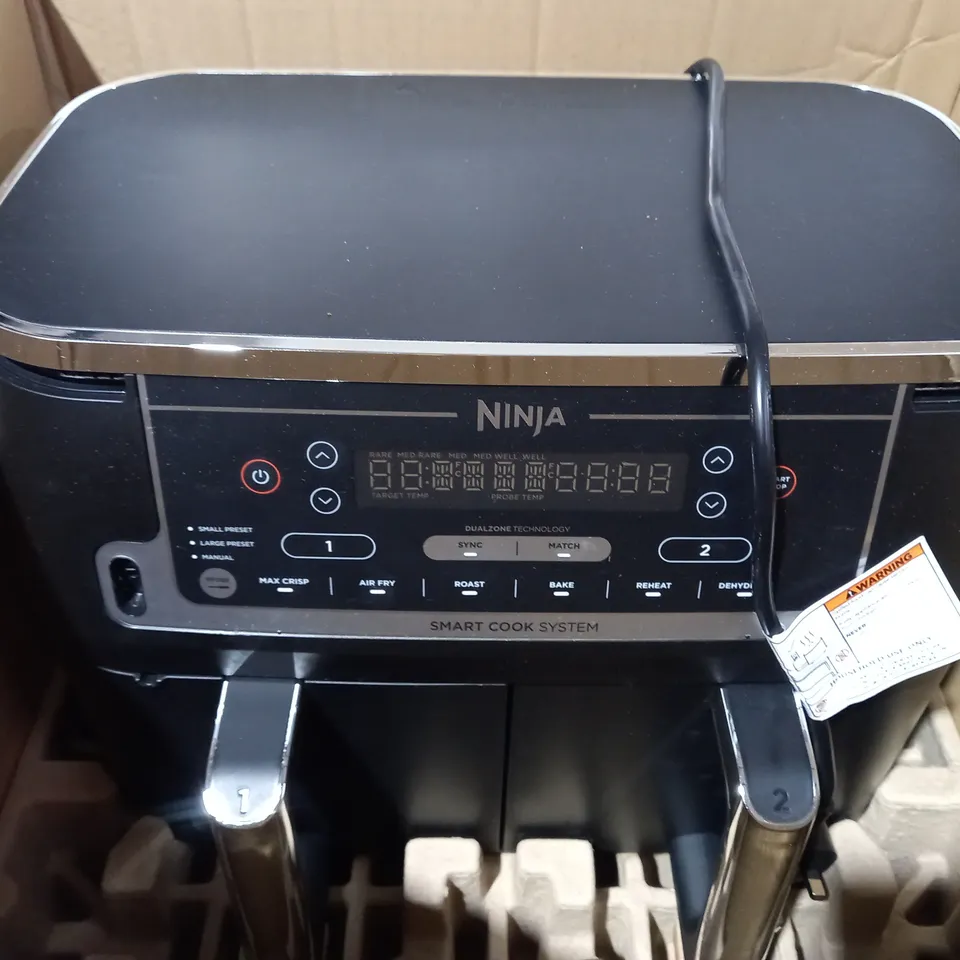 BOXED NINJA FOODI MAX 9.5L DUAL ZONE AIRFRYER AF451UK