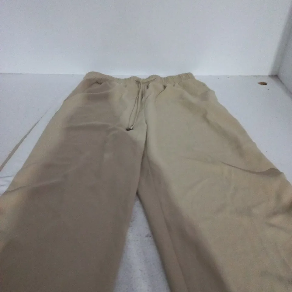 RIVER ISLAND BEIGE WOMEN'S TROUSERS – UK 16 (US 12) ELASTIC WAIST