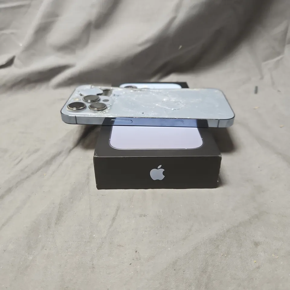 APPLE IPHONE SMARTPHONE – BLUE, CRACKED REAR GLASS