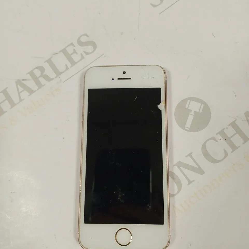 APPLE IPHONE SE SMARTPHONE 