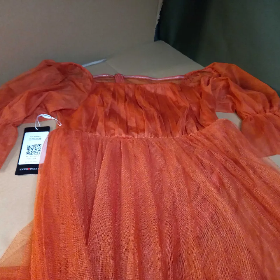 DESIGNER BURNT ORANGE NET DETAILED OCCASION GOWN - SIZE 10