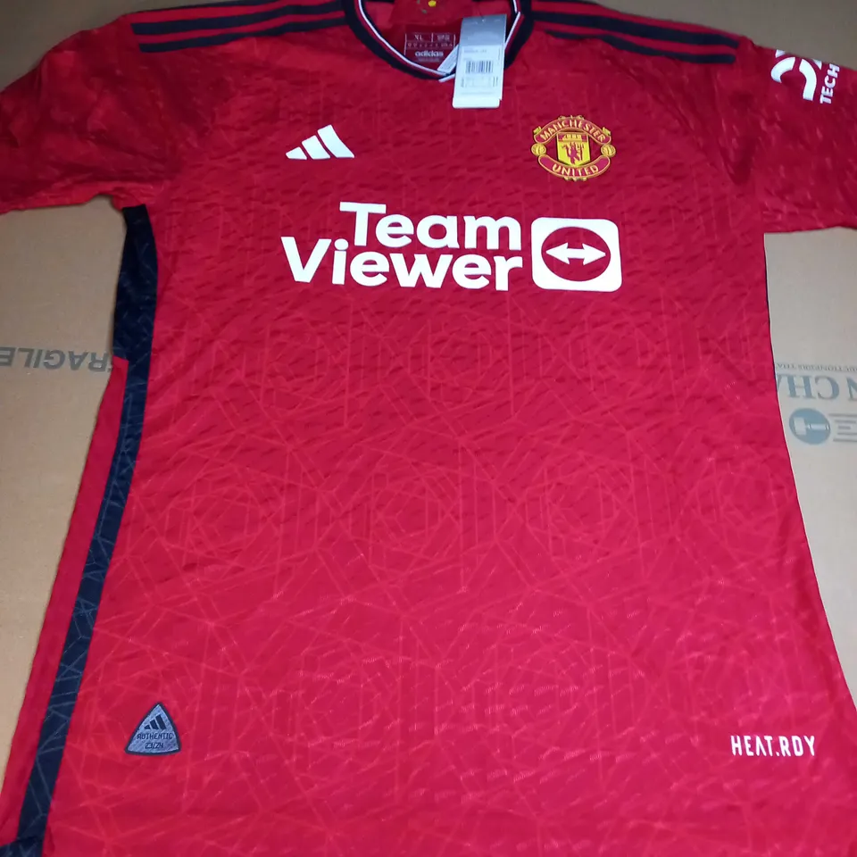 ADIDAS MANCHESTER UNITED 23/24 HOME SHIRT - XL