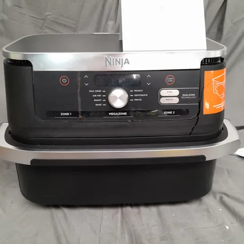 BOXED NINJA10.4L FOODI FLEXDRAWER DUAL AIR FRYER IN BLACK AF500UK