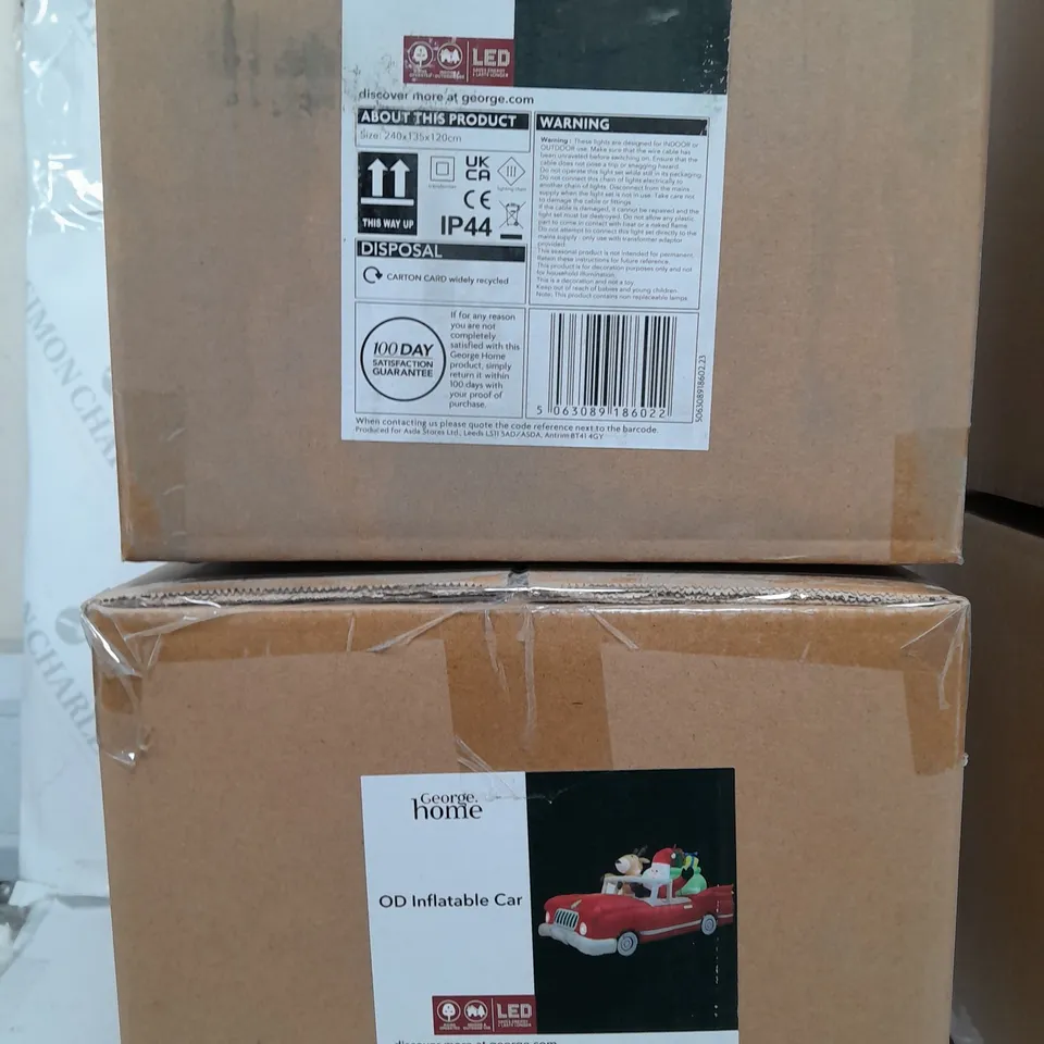 2 x OD CHRISTMAS INFLATABLE CAR