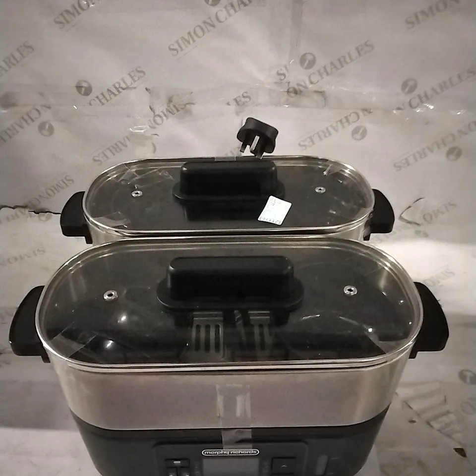 BOXED MORPHY RICHARDS INTELLISTEAM 