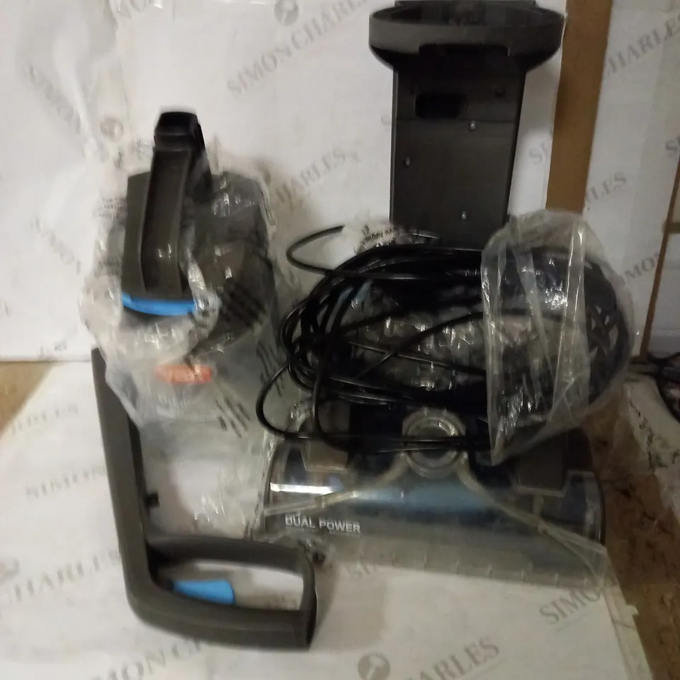 VAX DUAL POWER PET ADVANCE CARPET CLEANER