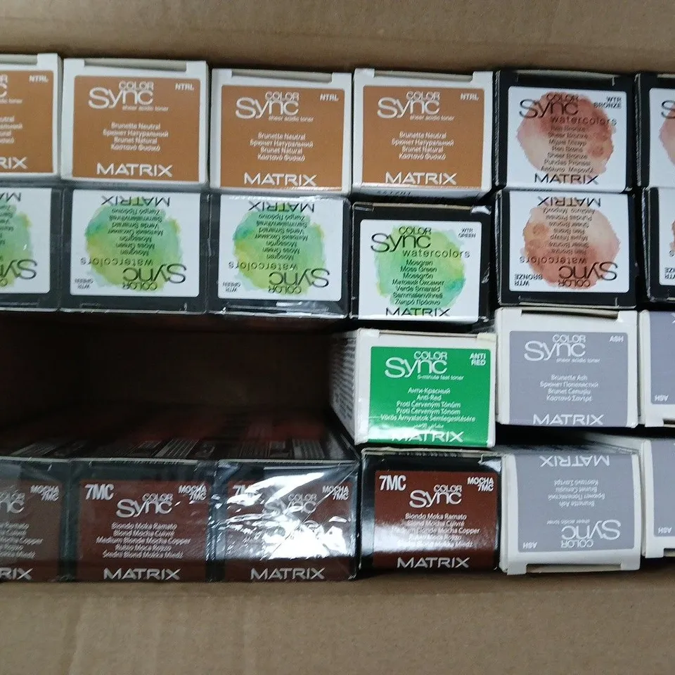 BOX OF APPROXIMATELY 20 ASSORTED MATRIX SO COLOUR SYNC PRODUCTS