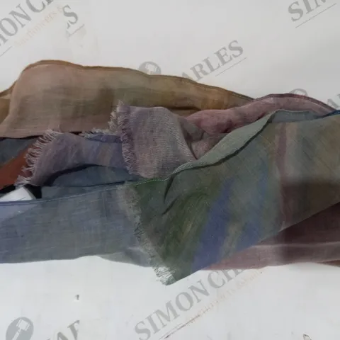 MARLA WYNNE SCARF IN MULTICOLOUR