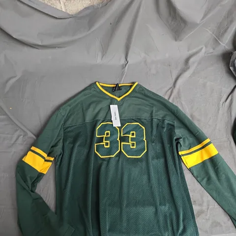 IETS FRANS MEN'S GREEN SPORTS JERSEY WITH YELLOW TRIM AND NUMBER 39 