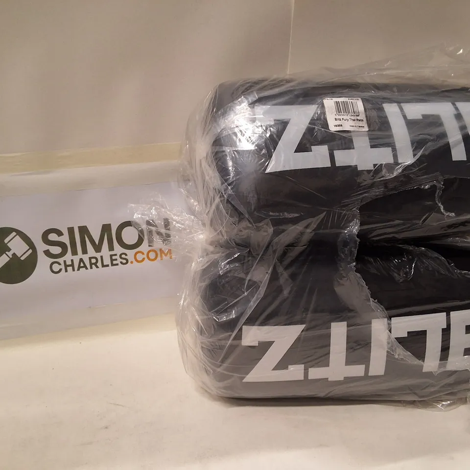 BLITZ FURY THAI PADS – PAIR FOR MUAY THAI TRAINING