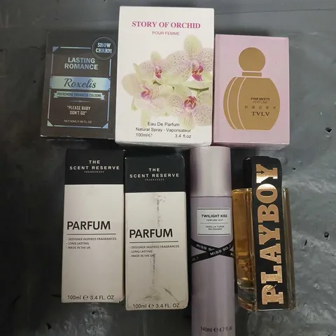 APPROXIMATELY 12 ASSORTED PERFUMES & AFTERSHAVES TO INCLUDE PLAYBOY, STORY OF ORCHID, LASTING ROMANCE ETC