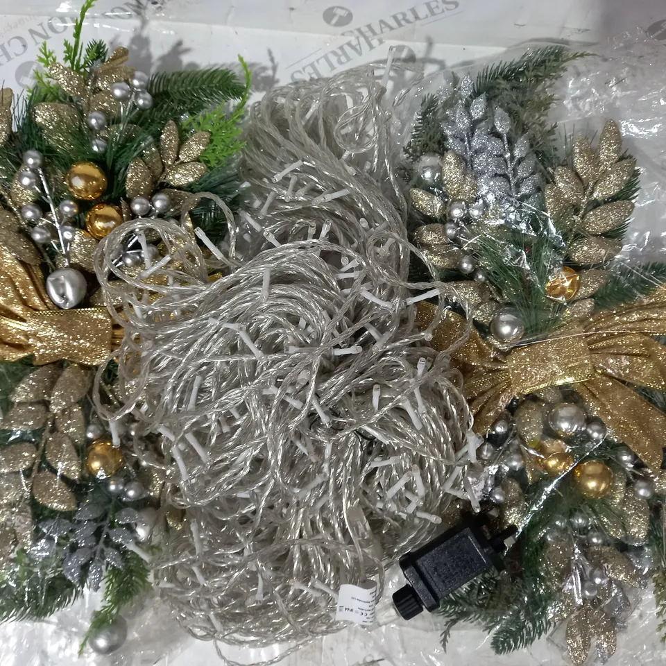 BOX OF APPROXIMATELY 10 ASSORTED HOUSEHOLD ITEMS TO INCLUDE FESTIVE DECORATION, DECORATIVE LED LIGHTS, ETC