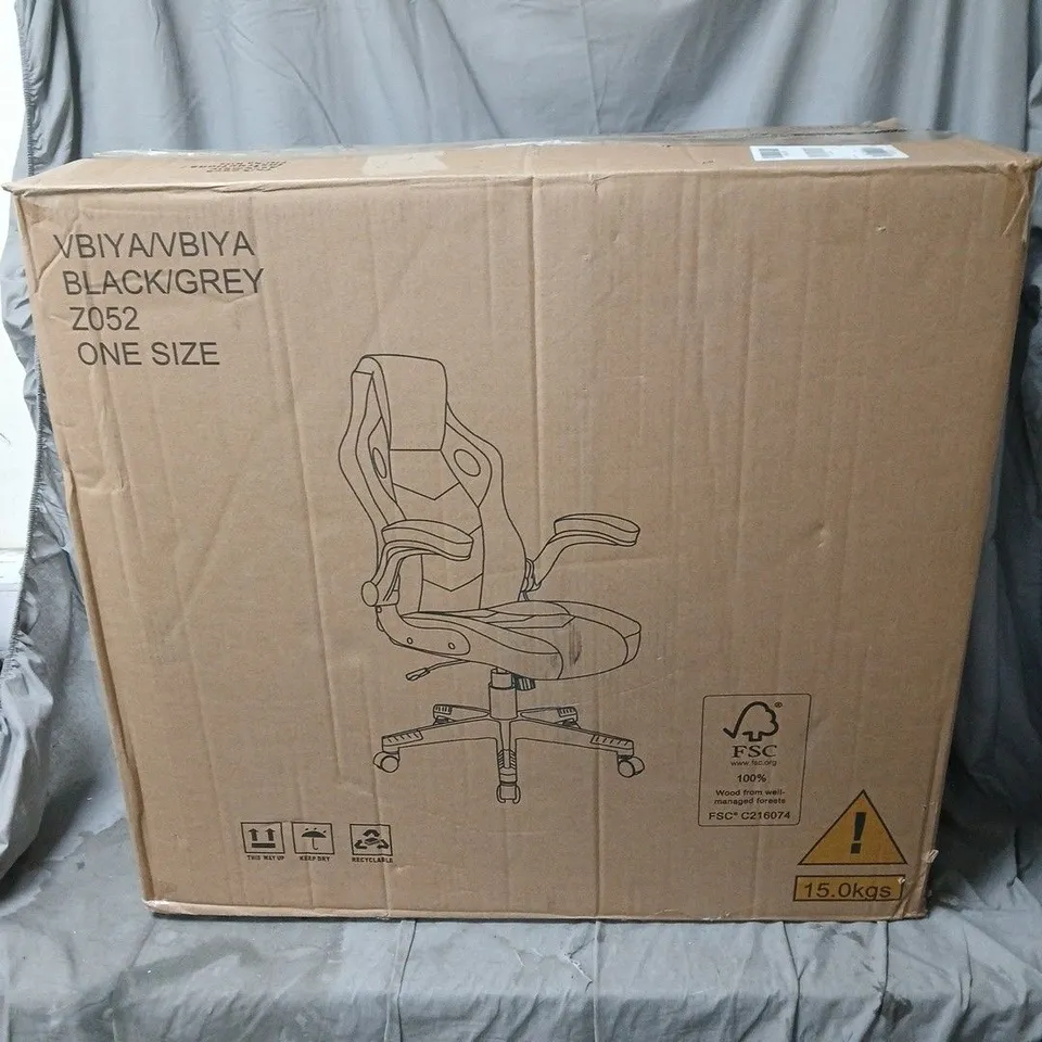 BOXED JESPOR GAMING CHAIR IN BLACK/GREY - COLLECTION ONLY 