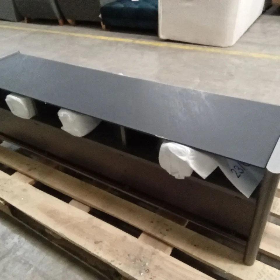 QUALITY DESIGNER LOWBOARD TV UNIT - GREY/BLACK