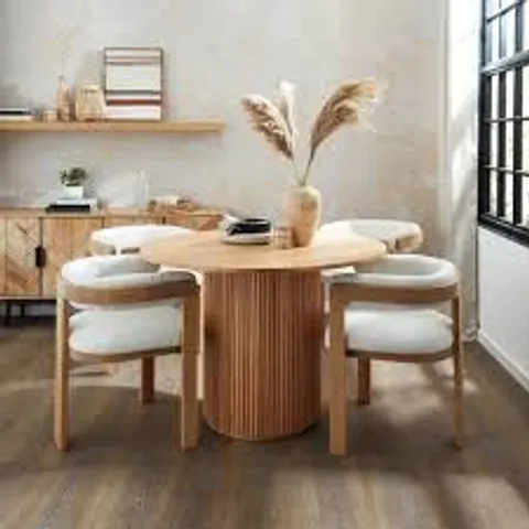 BOXED AMARI 4 SEATER ROUND DINING TABLE, OAK - MODERN STAINED OAK (2 BOXES)