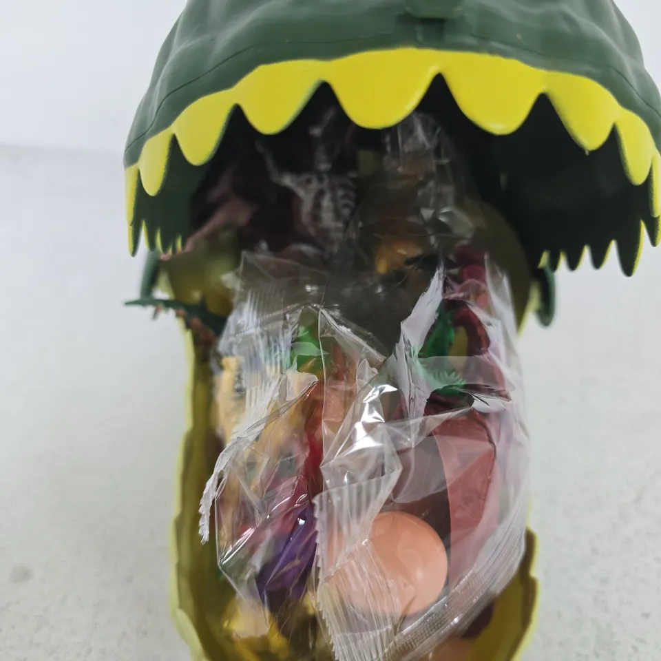DINOSAUR EGG SURPRISE TOY WITH MINI FIGURES – GREEN HATCHABLE EGG