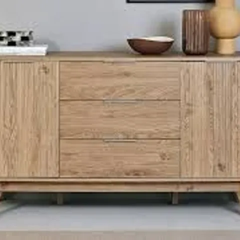 BOXED JAHNKE FLOW SB 150 SIDEBOARD - MONTANA OAK IMITATION (1 BOX)