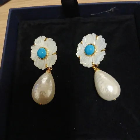 BUTLER & WILSON SHELL FLOWER EARRINGS 