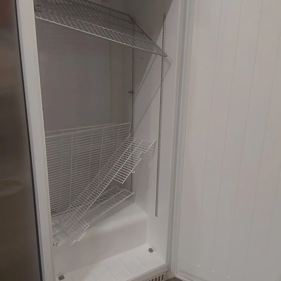 BLIZZARD H600WH COMMERCIAL UPRIGHT REFRIGERATOR