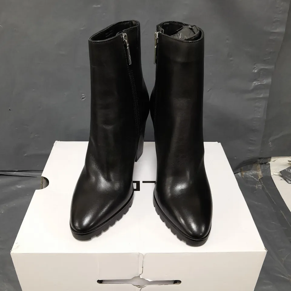 BOXED PAIR OF ALDO UMARWEN BOOTS IN BLACK - 7