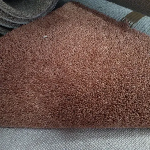 ROLL OF QUALITY 5M J/SPTC0013 CARPET - 5×25.7M