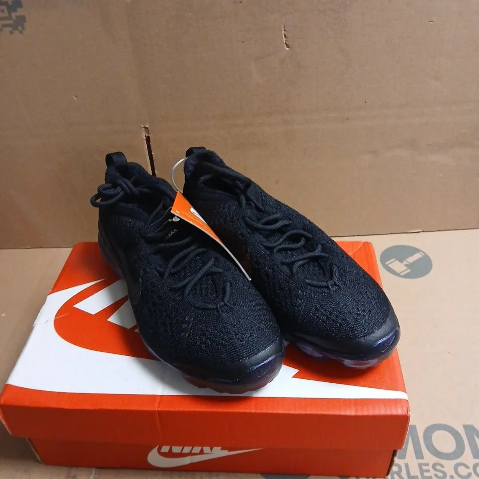 NIKE RUNNING SHOES AIR VAPORMAX – BLACK, WOMANS UK 3 BOXED