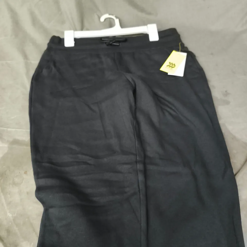 ALL IN MOTION FLEECE TAPER-LEG TROUSERS – M