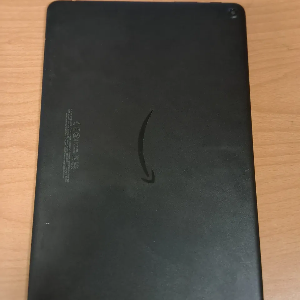 UNBOXED AMAZON FIRE 10" TABLET 32GB - KFTUWI