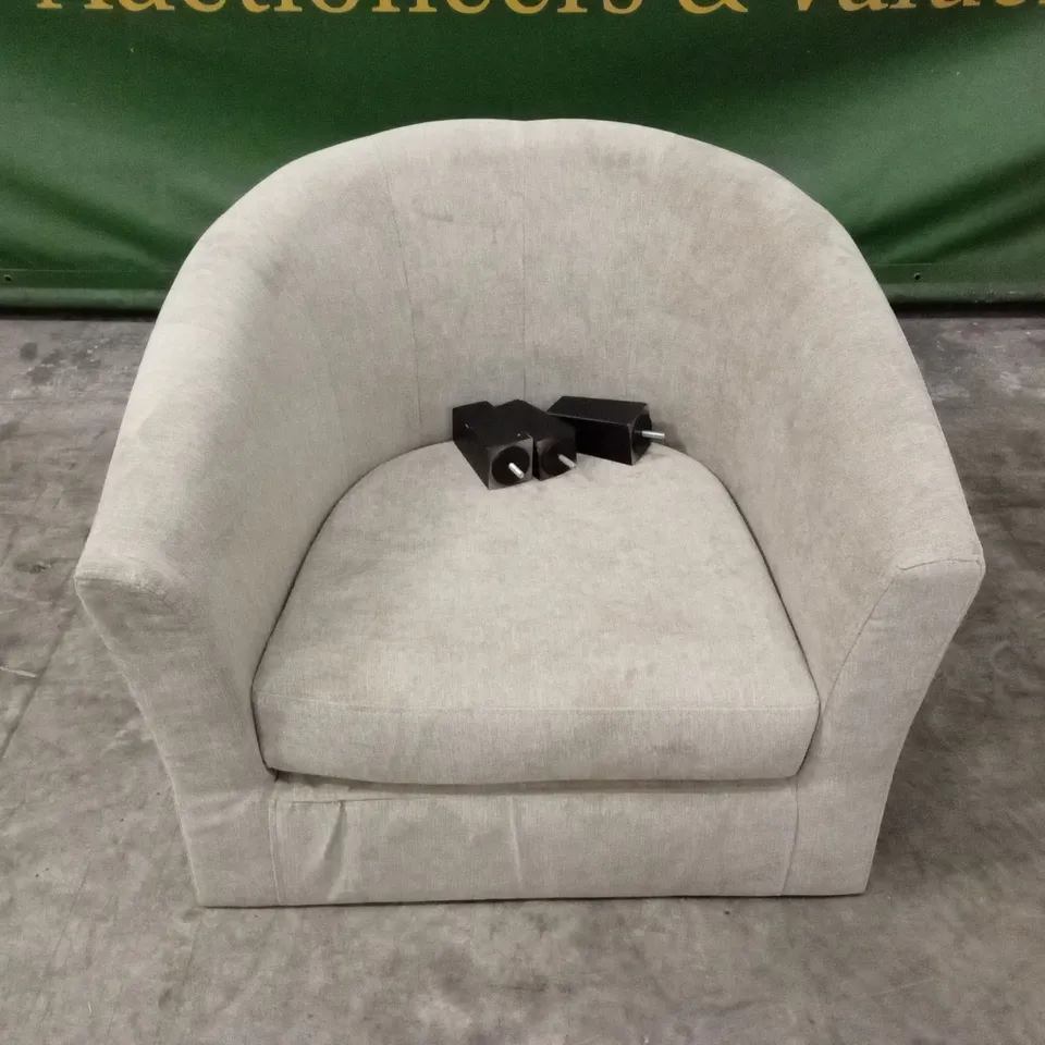 REGAL FABRIC TUB CHAIR RRP £169