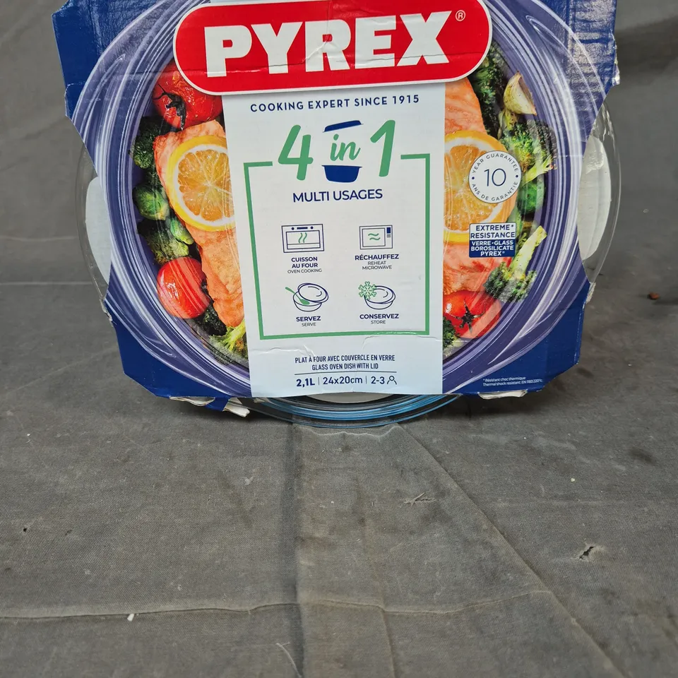 PYREX 4 IN 1 MULTI-USAGE GLASS COOKWARE SET – BOXED