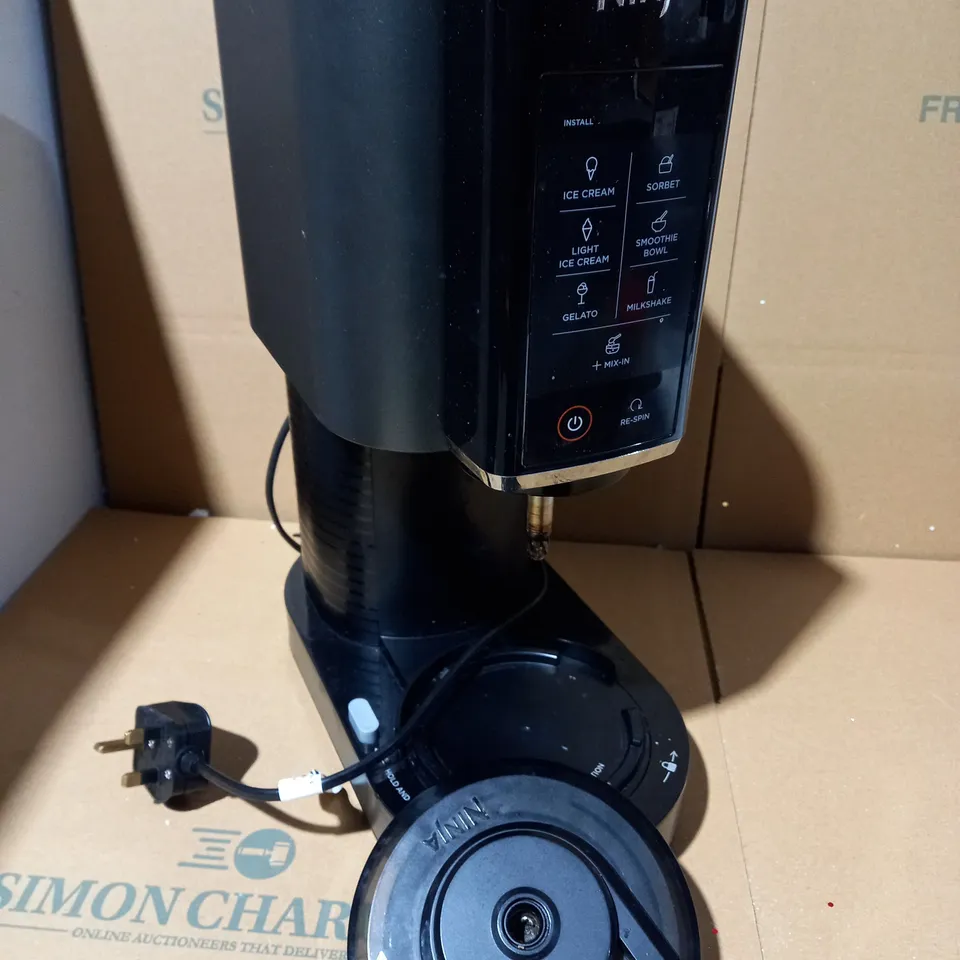 NINJA CREAMI ICE CREAM & DESSERT MAKER