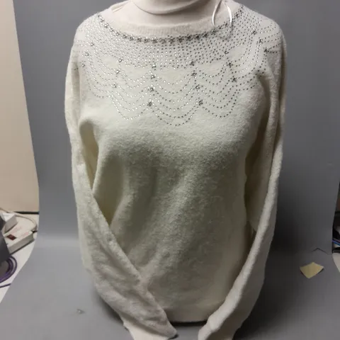 MONSOON JEWEL DETAILED CREWNECK SWEATER IN WHITE SIZE M