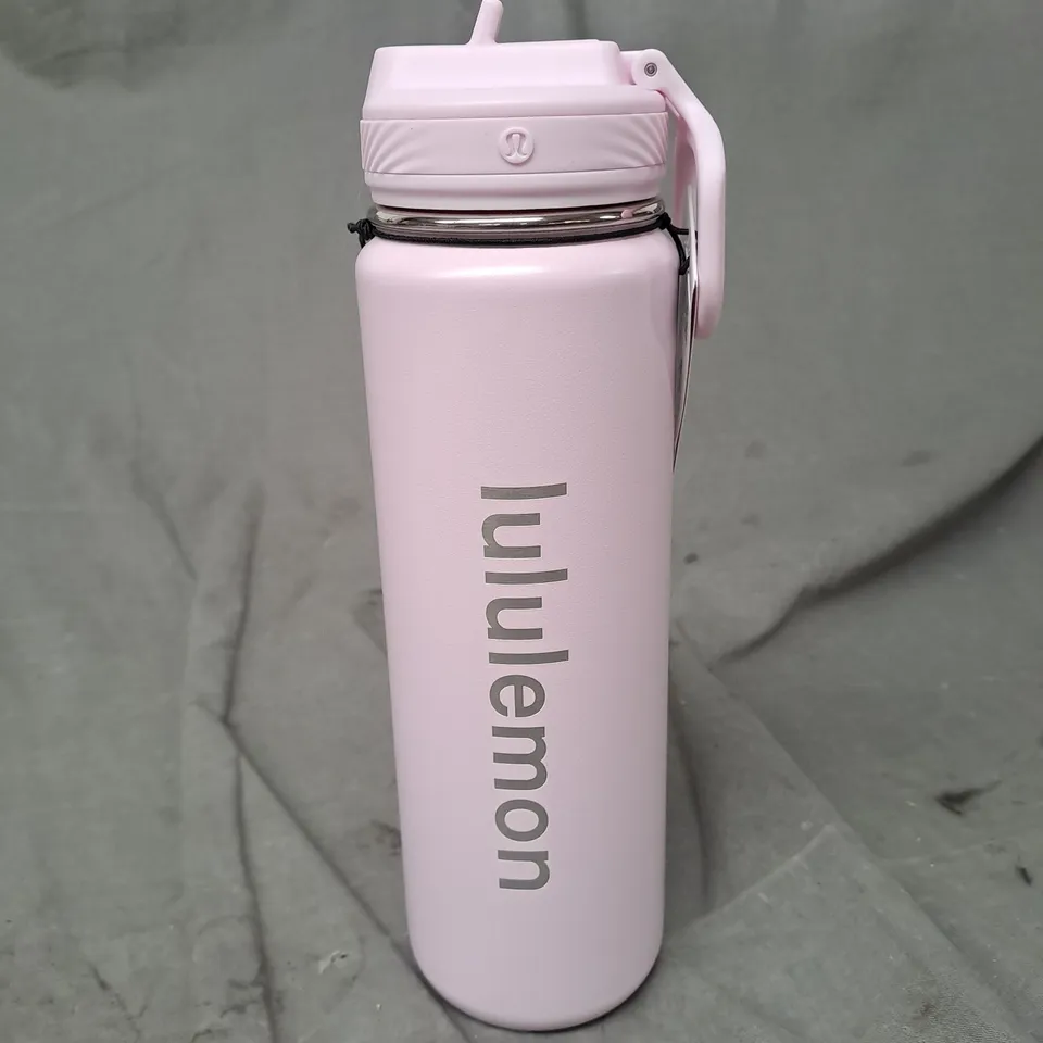 LULULEMON BACK TO LIFE SPORT BOTTLE 24OZ WITH STRAW LID IN PINK