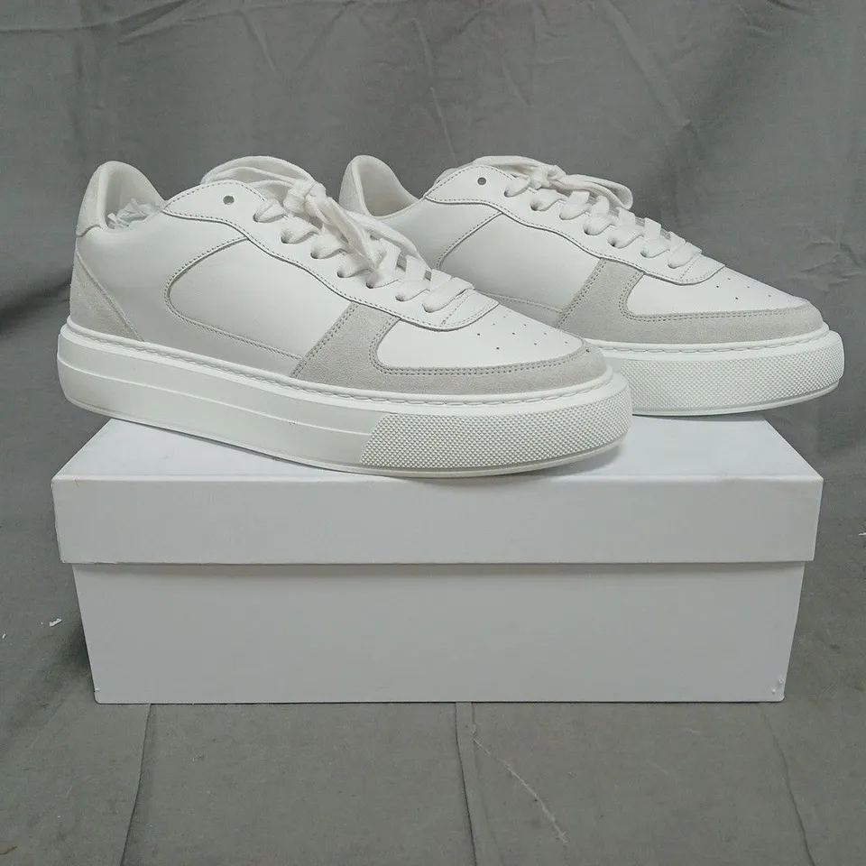 BOXED PAIR OF CLEENS COURT TRAINERS IN WHITE NAPPA SIZE UK 10.5