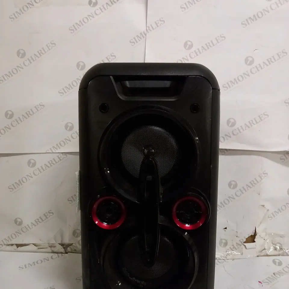 ONN PORTABLE BLUETOOTH SPEAKER WITH REACTIVE LIGHT