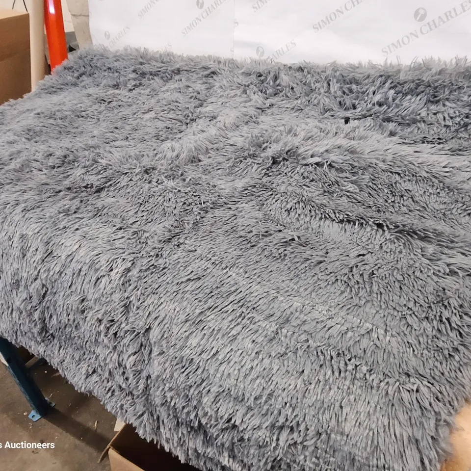 ABRIS SOFT FLUFFY GREY RUG 4' × 5'6"