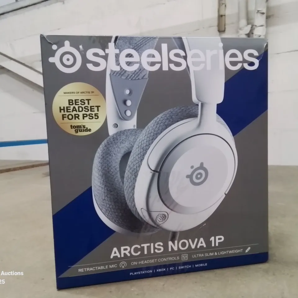 STEELSERIES ARCTIS NOVA 1P PS5 GAMING HEADSET- WHITE