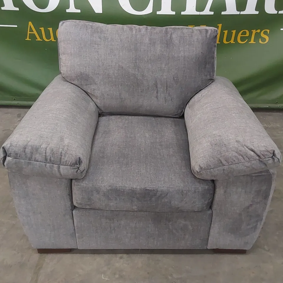 DESIGNER GREY COSY ARMCHAIR 