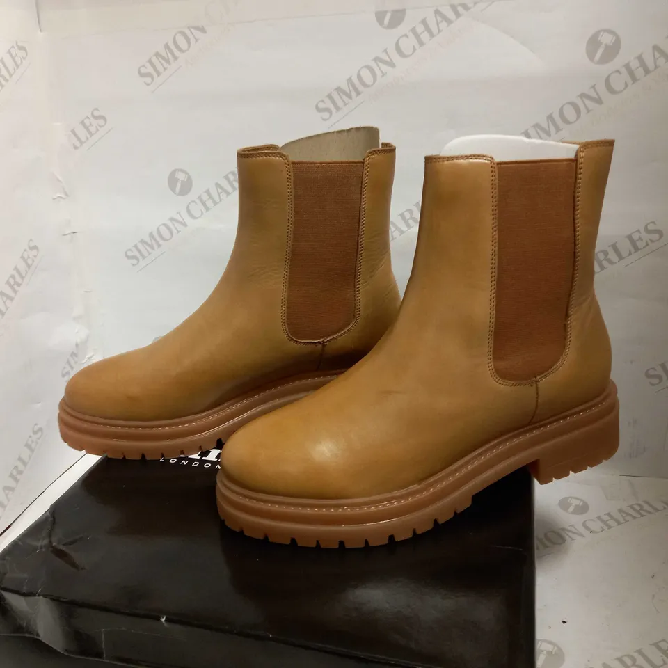 DUNE PALLES LEATHER BOOTS CAMEL SIZE 6