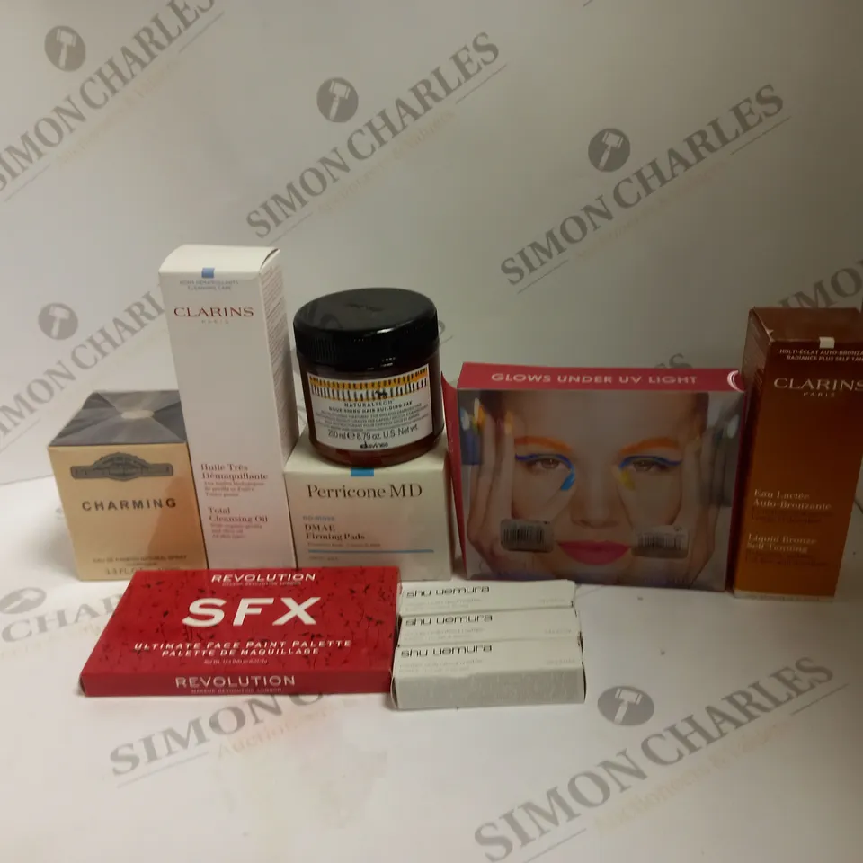 BOX OF APPROX 10 ASSORTED BEAUTY ITEMS TO INCLUDE CLARINS, PERRICONE AND CHARMING 