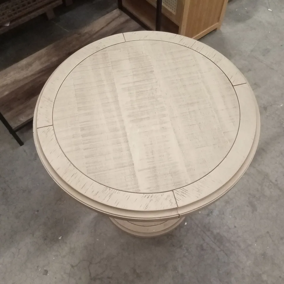 VANCOUVER SIDE TABLE