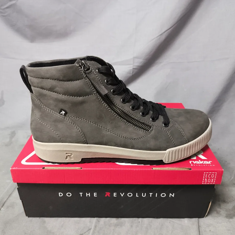 BOXED PAIR OF RIEKER GREY SUEDE HIGH-TOP SNEAKERS – MEN'S - SIZE 41