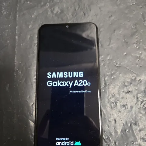 SAMSUNG GALAXY A20E SMARTPHONE – BLACK - USB-C CABLE - SM-A202F/DS