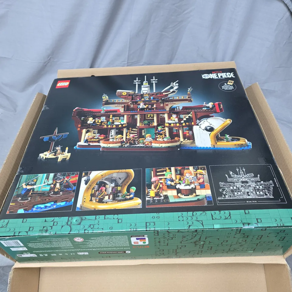 ONE PIECE LEGO BARATIE FLOATING RESTAURANT 75640
