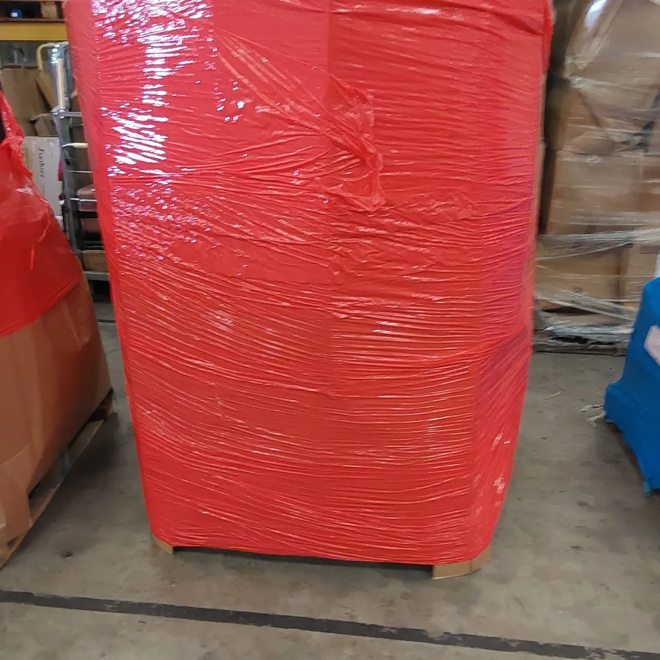 PALLET OF ASSORTED ITEMS INCLUDING, 14CM BONNELL SPRING MATTRESS, BACKPACKS,PARASOL, BEACH TOY TABLE