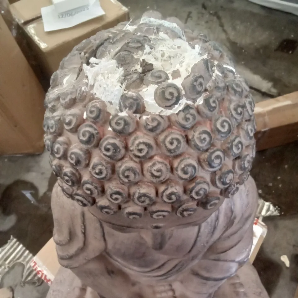 BOXED LARGE SITTING BUDHA FIGURE